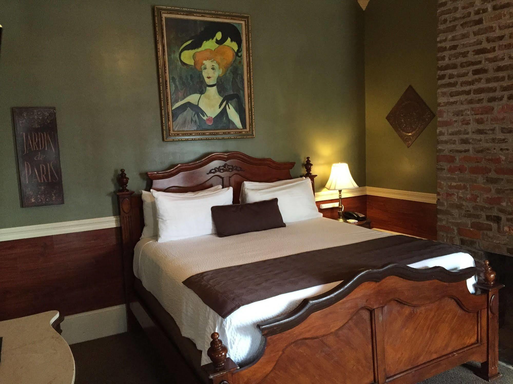 Frenchmen Hotel New Orleans Esterno foto