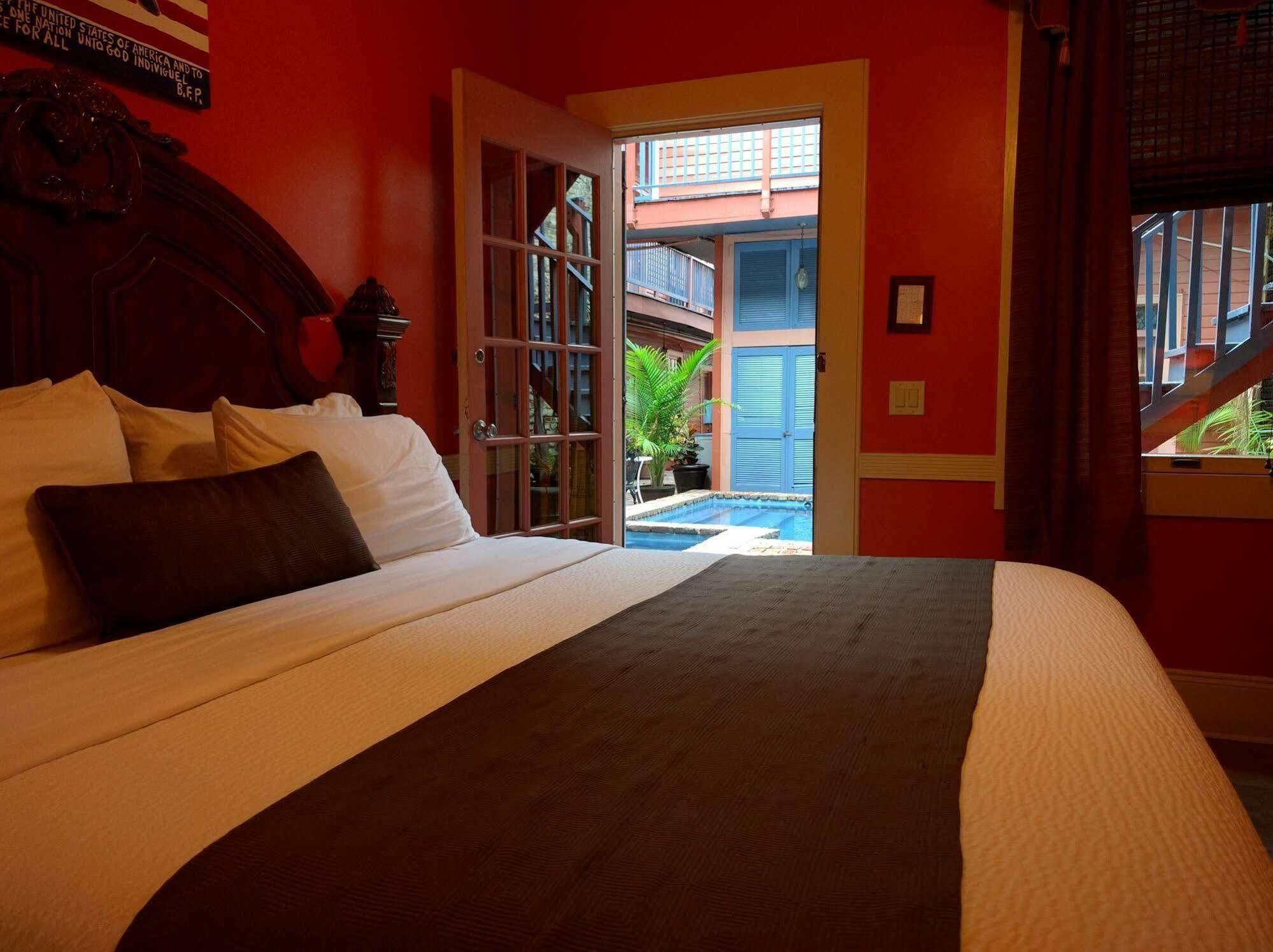 Frenchmen Hotel New Orleans Esterno foto
