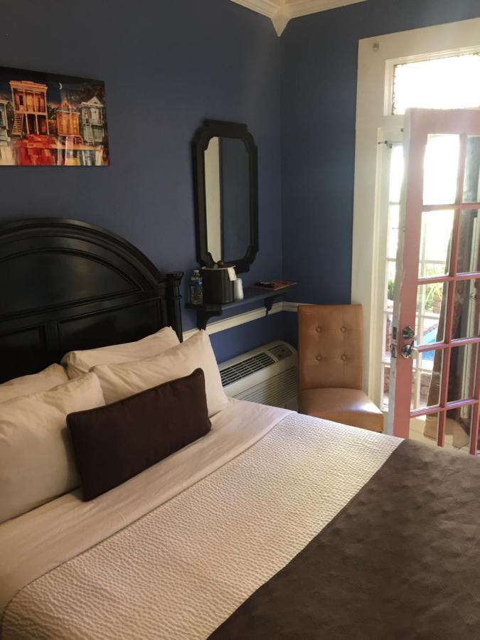 Frenchmen Hotel New Orleans Esterno foto