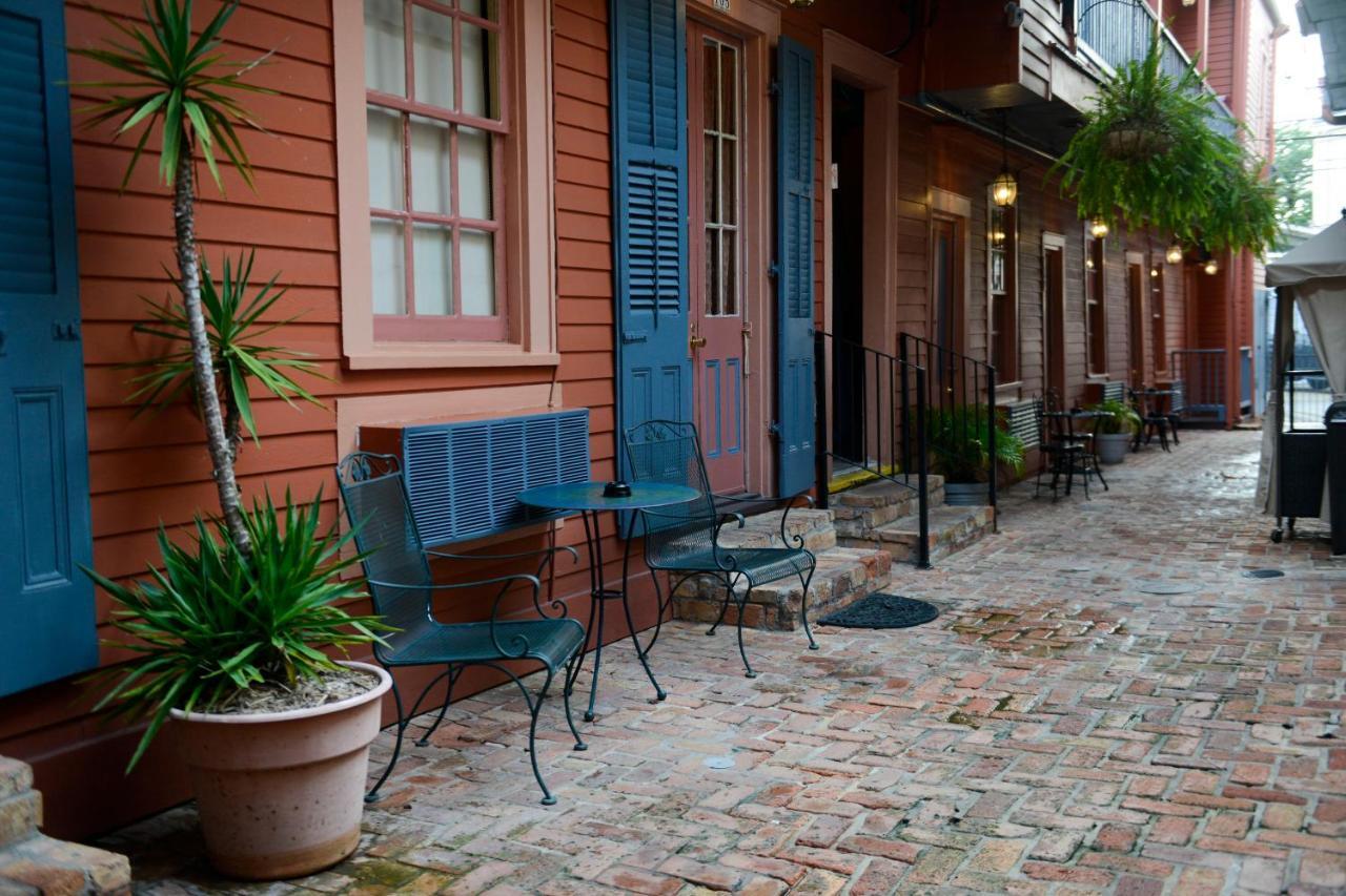 Frenchmen Hotel New Orleans Esterno foto