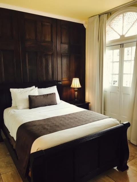 Frenchmen Hotel New Orleans Esterno foto