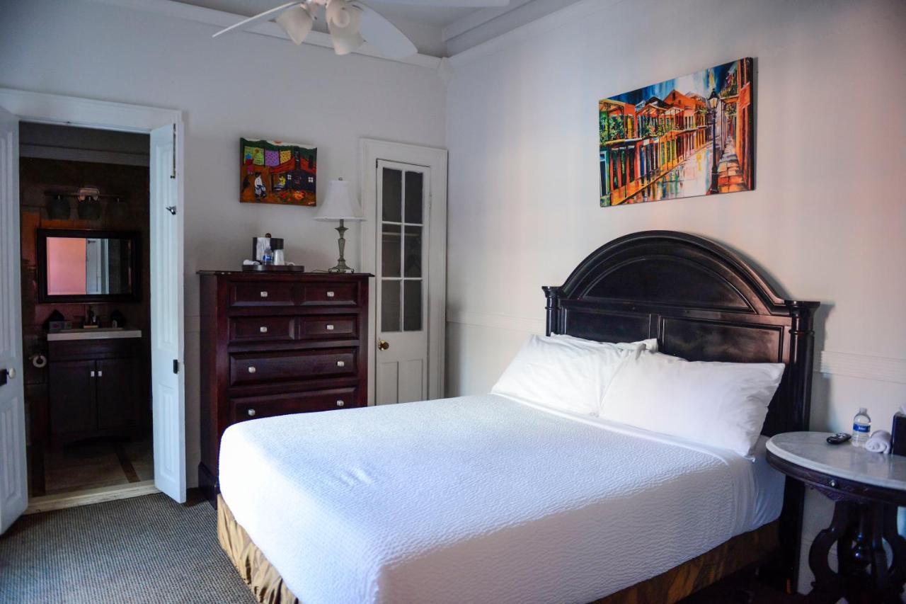 Frenchmen Hotel New Orleans Esterno foto
